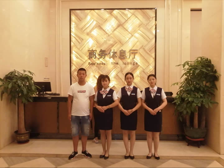广州站贵宾室就业学子李雯
