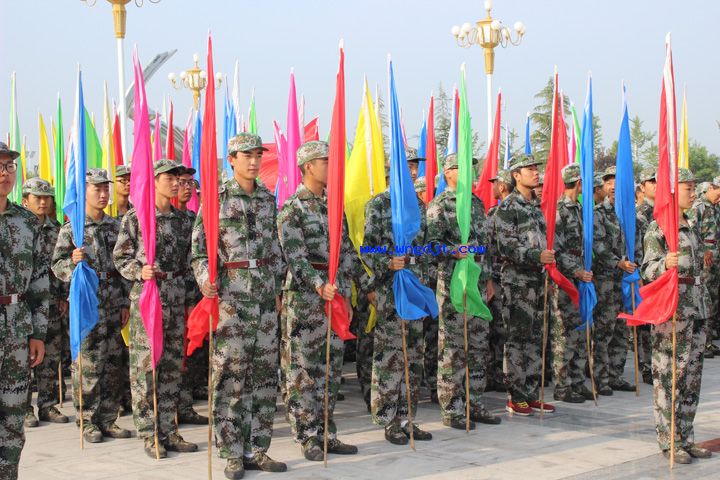 渭南市轨道交通运输高级技工学校军训汇演