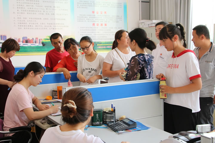 渭南市轨道交通运输高级技工学校7月26日招生说明会【组图】