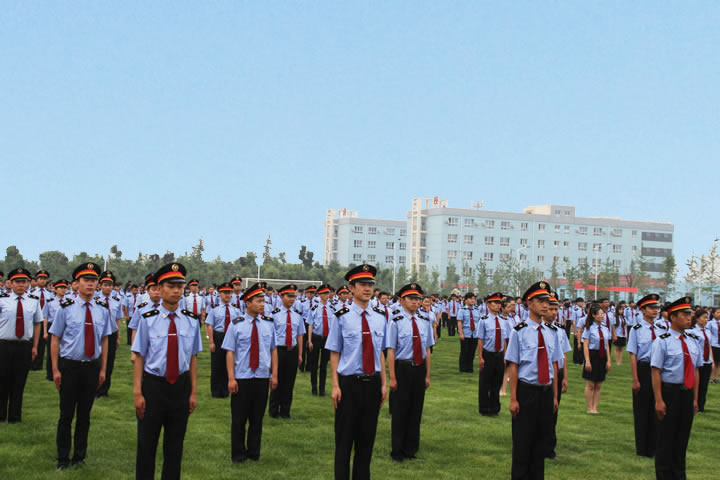 学校运动场